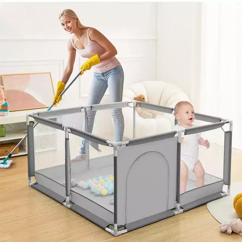 Parc pour bébé à 4 panneaux Spacieux et sécurisé Parc portable