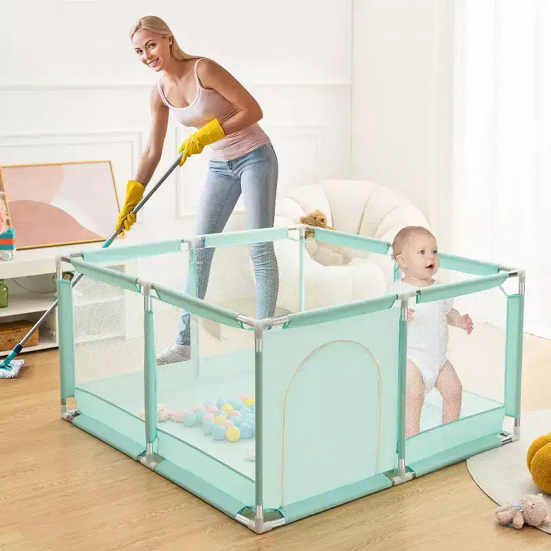 Parc pour bébé à 4 panneaux Spacieux et sécurisé Parc portable