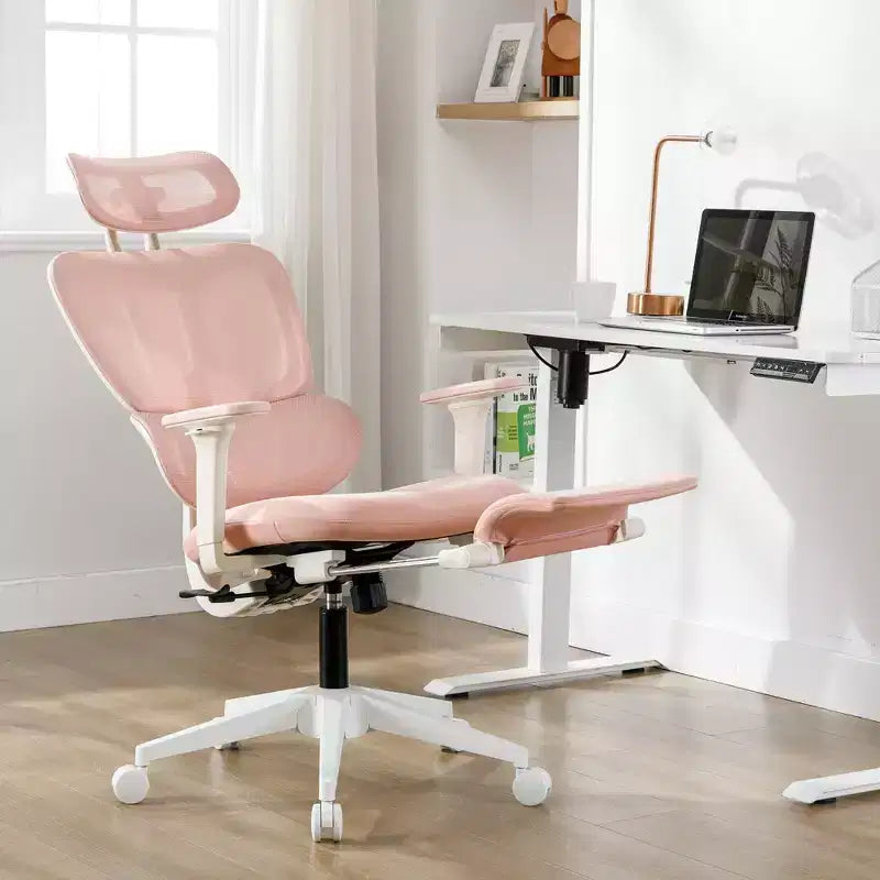 Chaise de bureau en maille rose avec repose-pieds, accoudoirs réglables, support lombaire et appui-tête
